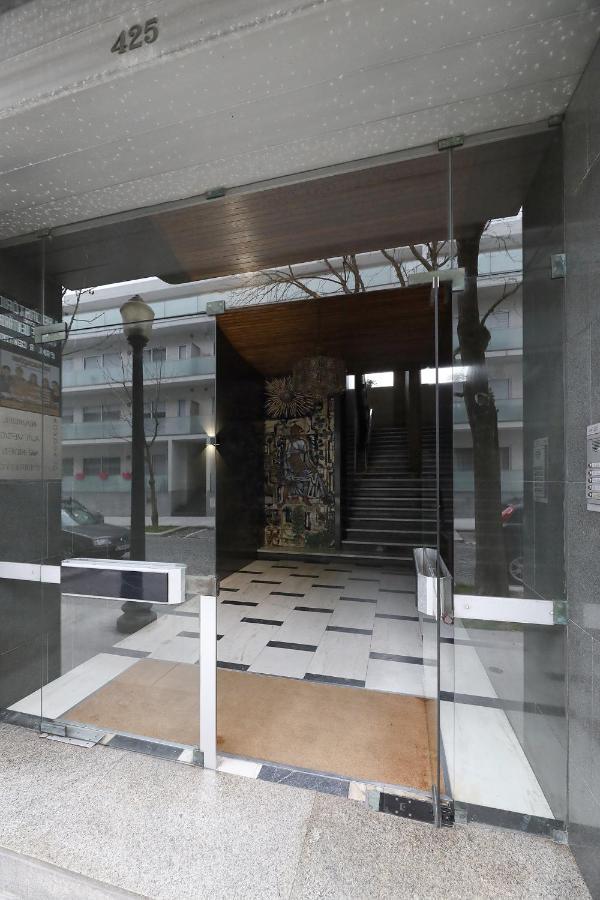 Flh Porto Spacious Apartment With Balcony Eksteriør bilde