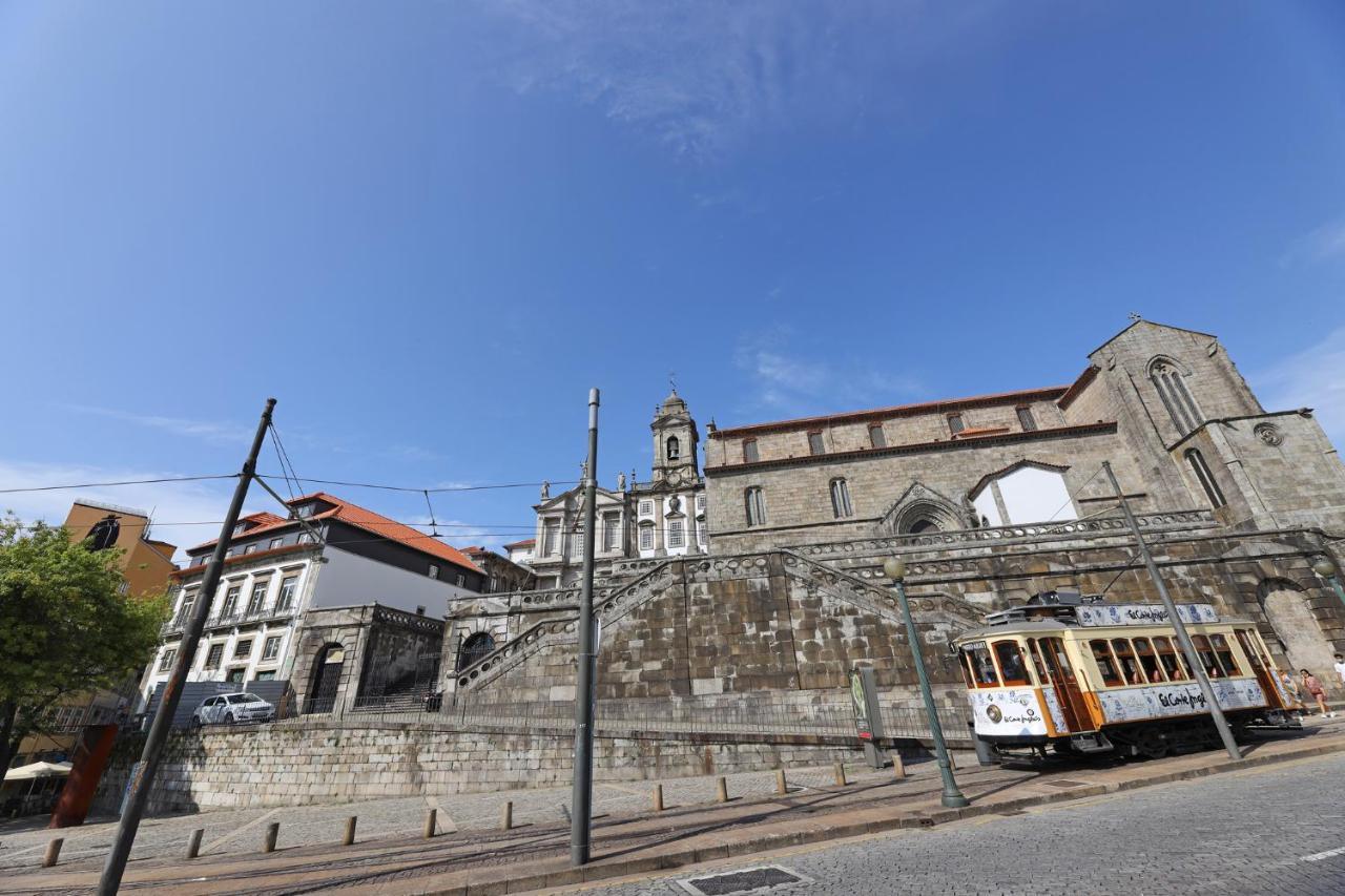 Flh Porto Spacious Apartment With Balcony Eksteriør bilde